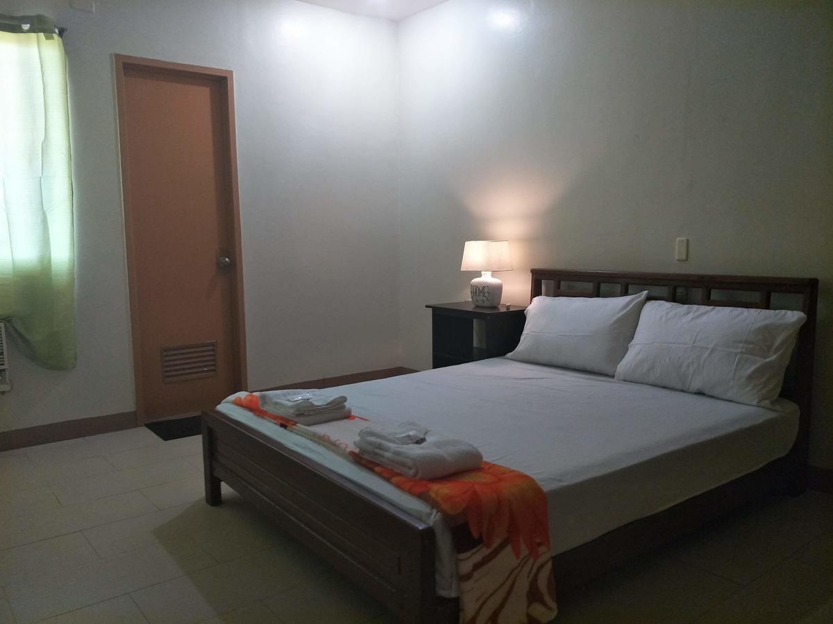 Joyful Island Hostel - Cebu City Экстерьер фото